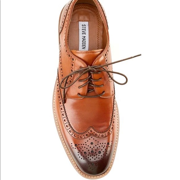 Men's Hoxton Wingtip Leather Oxfords - Picture 2 of 2